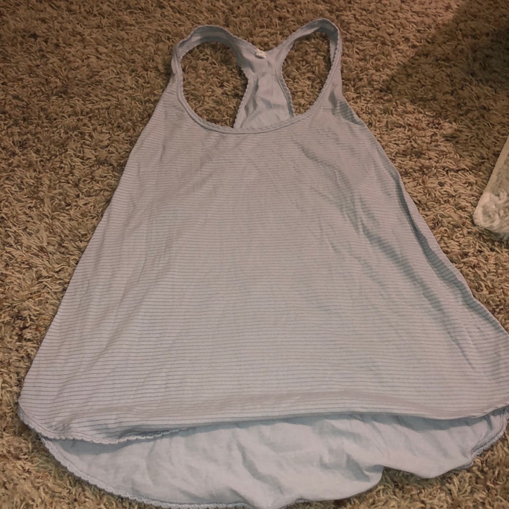 lululemmon  shirt size 6